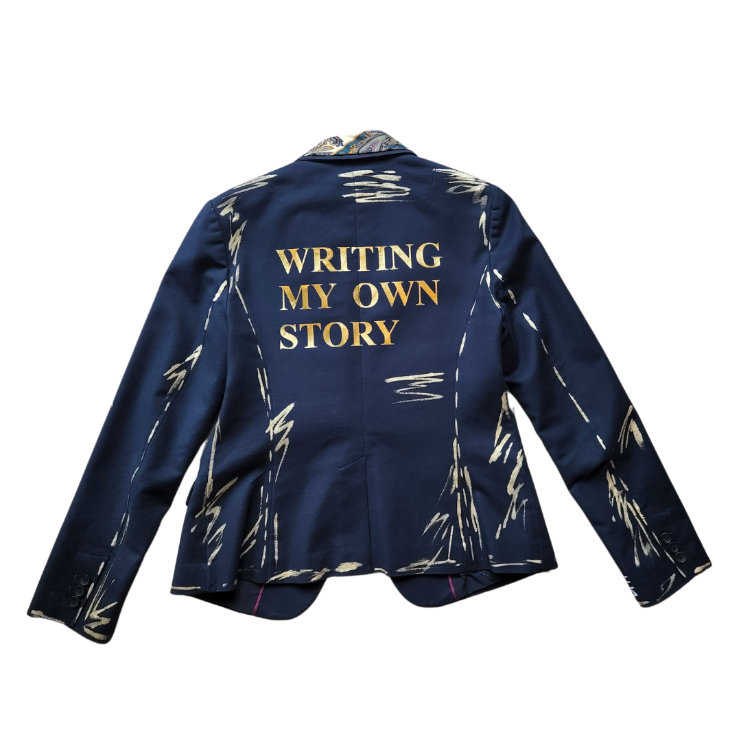 WRITING MY OWN STORY **PIEZA ÚNICA**