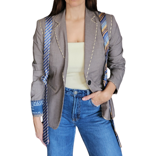 LA DONNA BLAZER - WOMEN SIZE 4 (S)