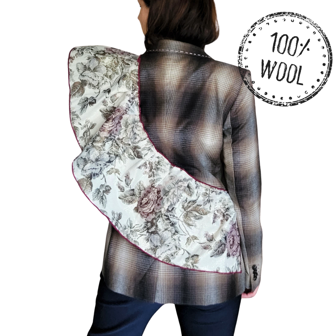 EXTRAVAGANZA BLAZER - WOMEN SIZE 42 (S)