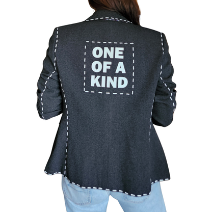 UN-TIED BLAZER - WOMEN SIZE 8 (M)